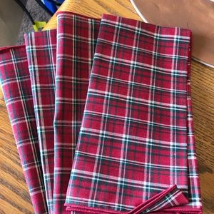 COPY - Longaberger Plaid Tiding set of 4 Napkins
